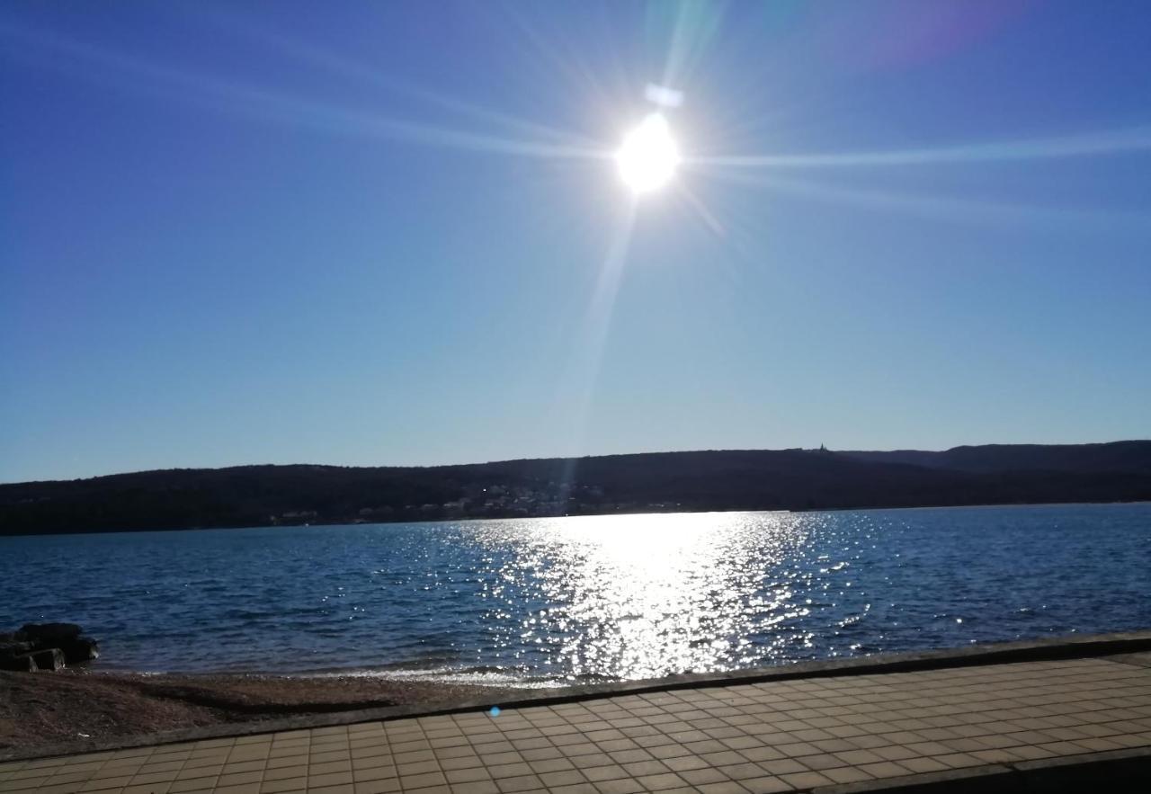 Apartment Sun & Sea Krk Town Exterior photo