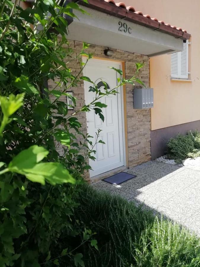 Apartment Sun & Sea Krk Town Exterior photo